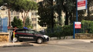 Carabinieri all'Ospedale San Giovanni Bosco di Napoli